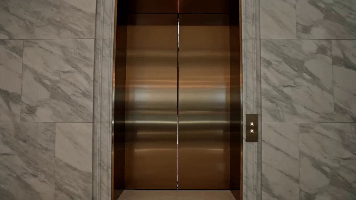 Luxury Fashion Elevator Advertisement