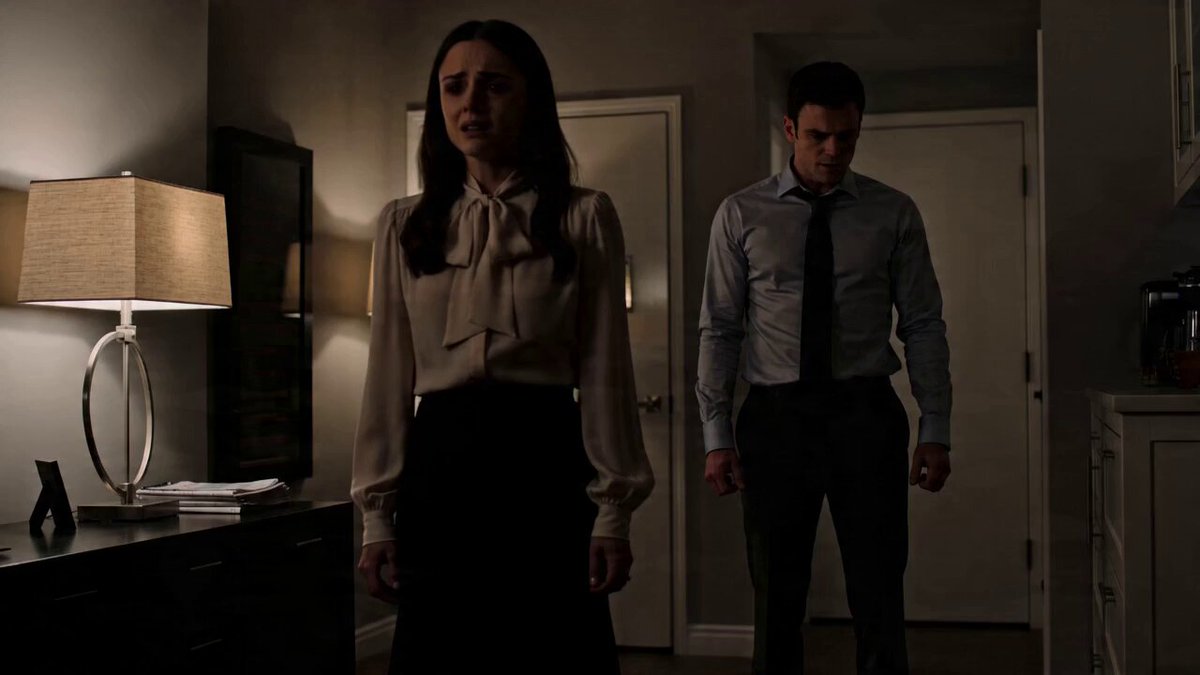Emotional Drama Scene Prompt