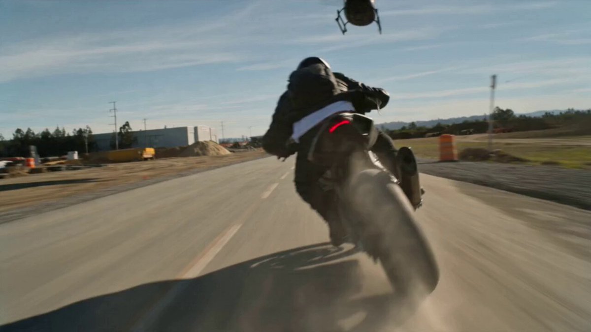 High-Speed Motorcycle Chase Video Prompt