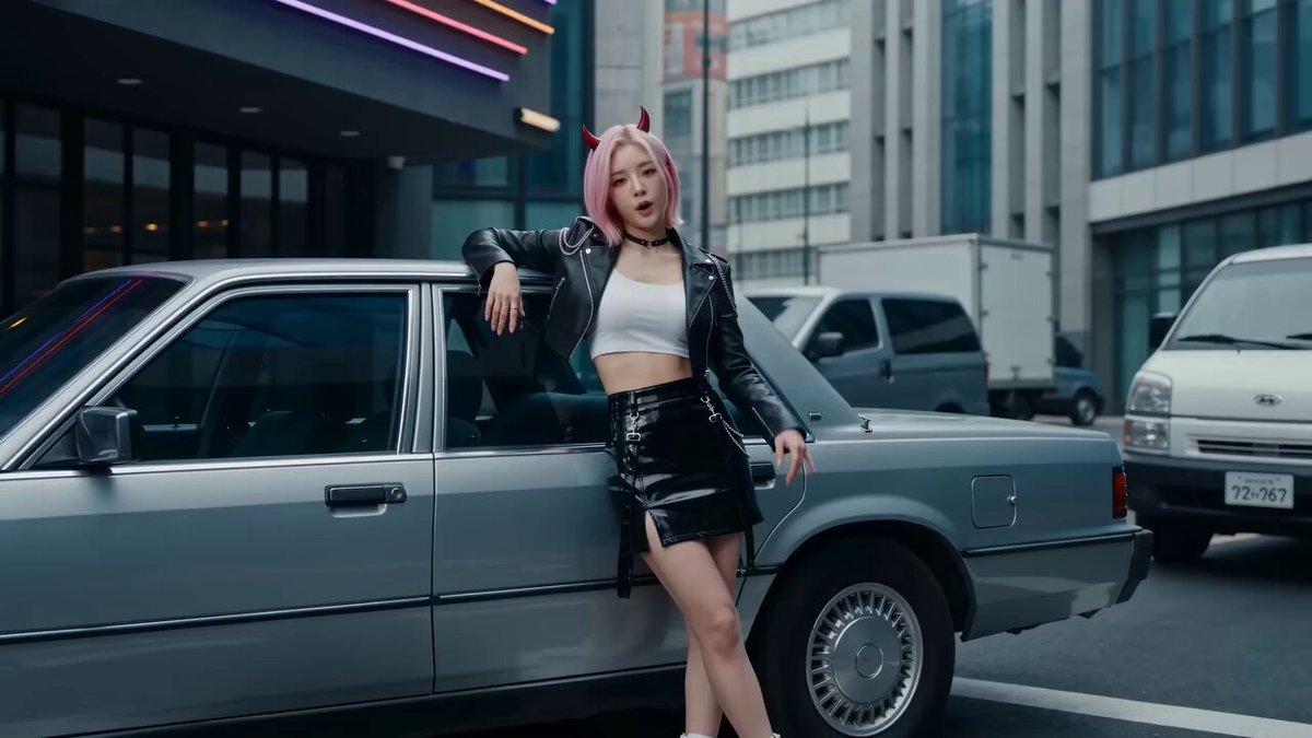 K-Pop Girl Crush Music Video Lip Sync