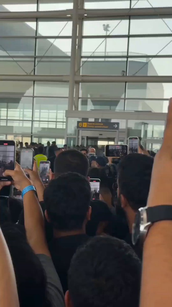 Celebrity Airport Arrival Documentary Scene
