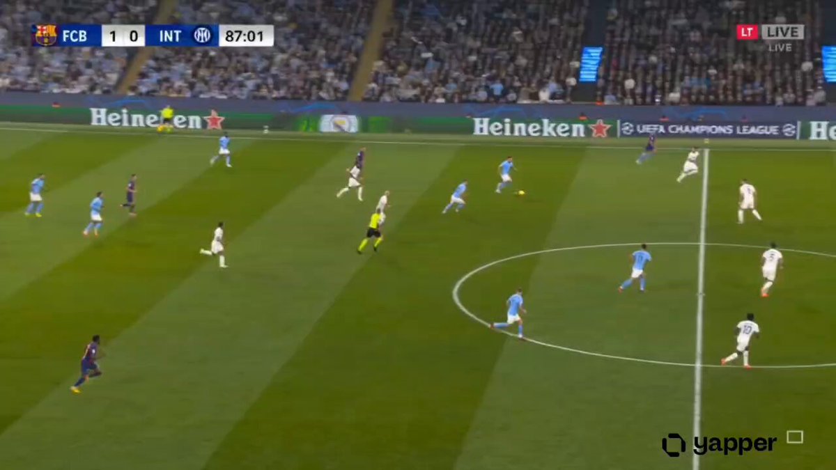 Hyper-Realistic Soccer Live Broadcast