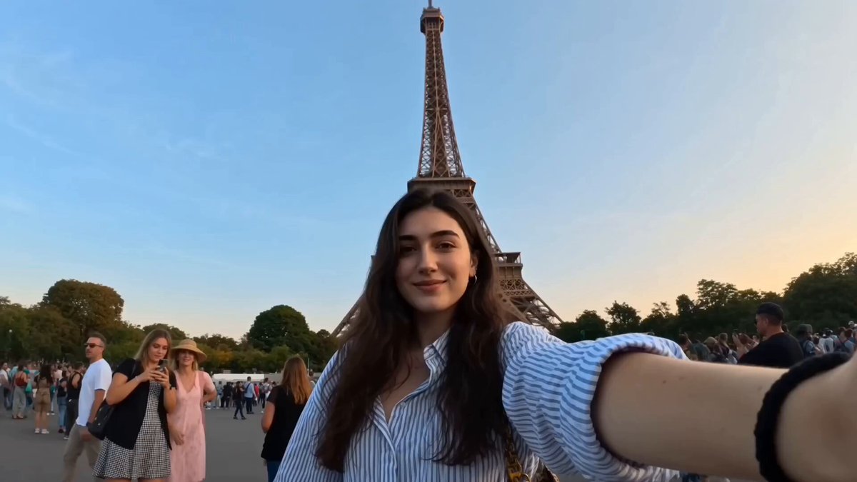 Global Travel Blogger Timelapse