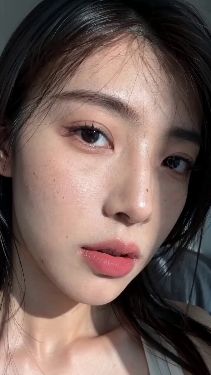 Hyper-realistic Asian Woman Selfie Close-up